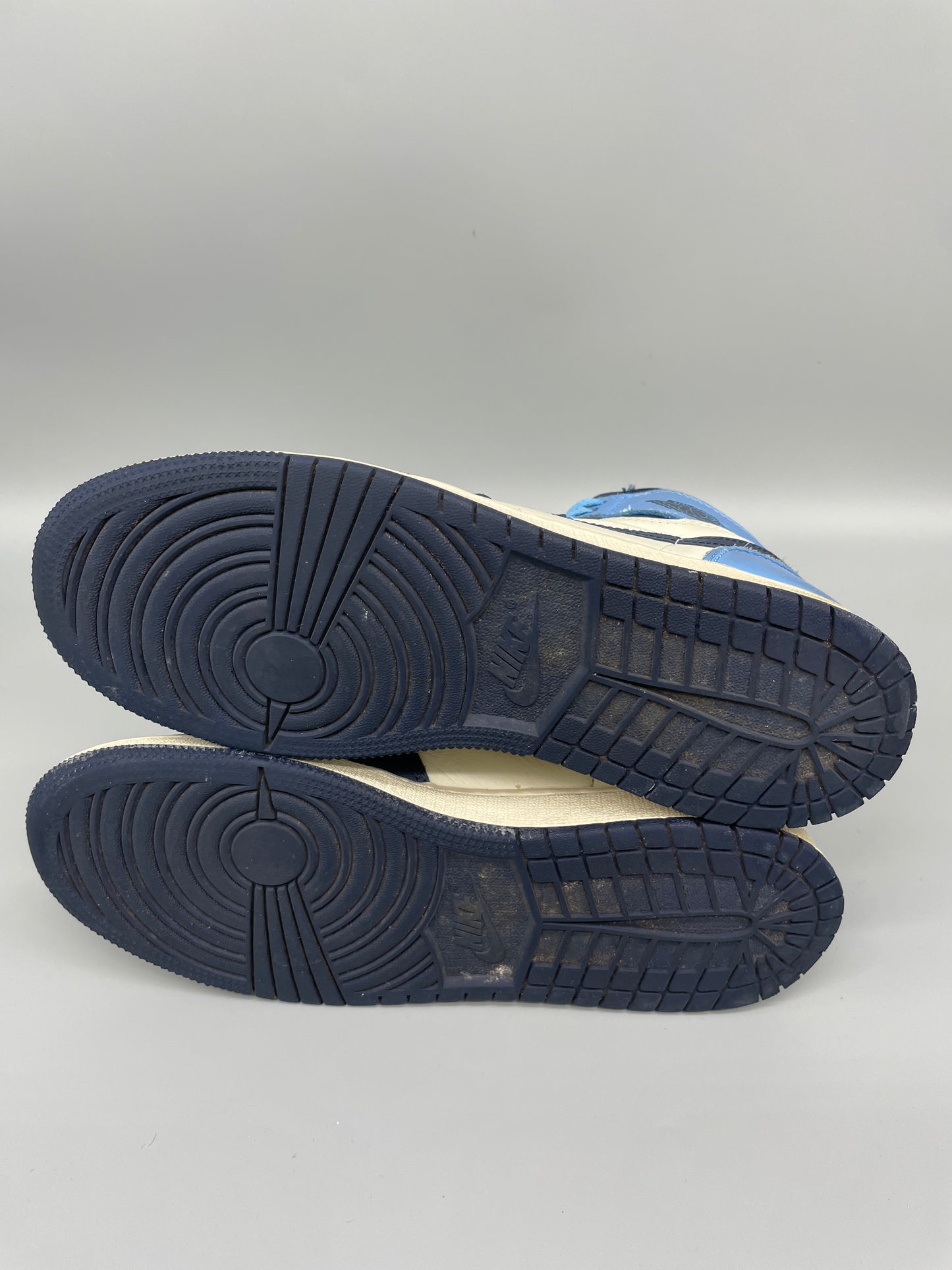 Jordan 1 High Obsidian GS 40