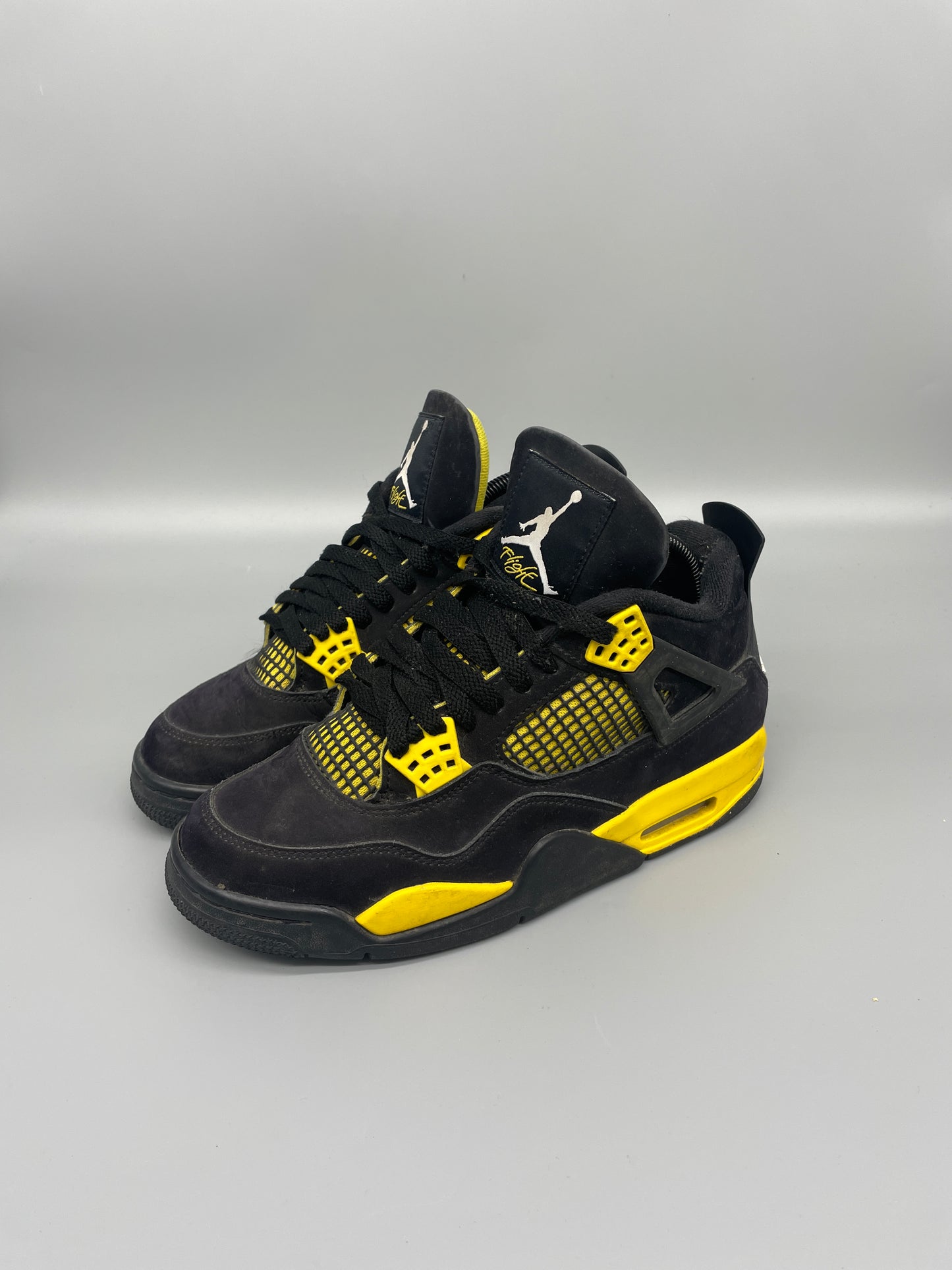 Jordan 4 Yellow Thunder 40