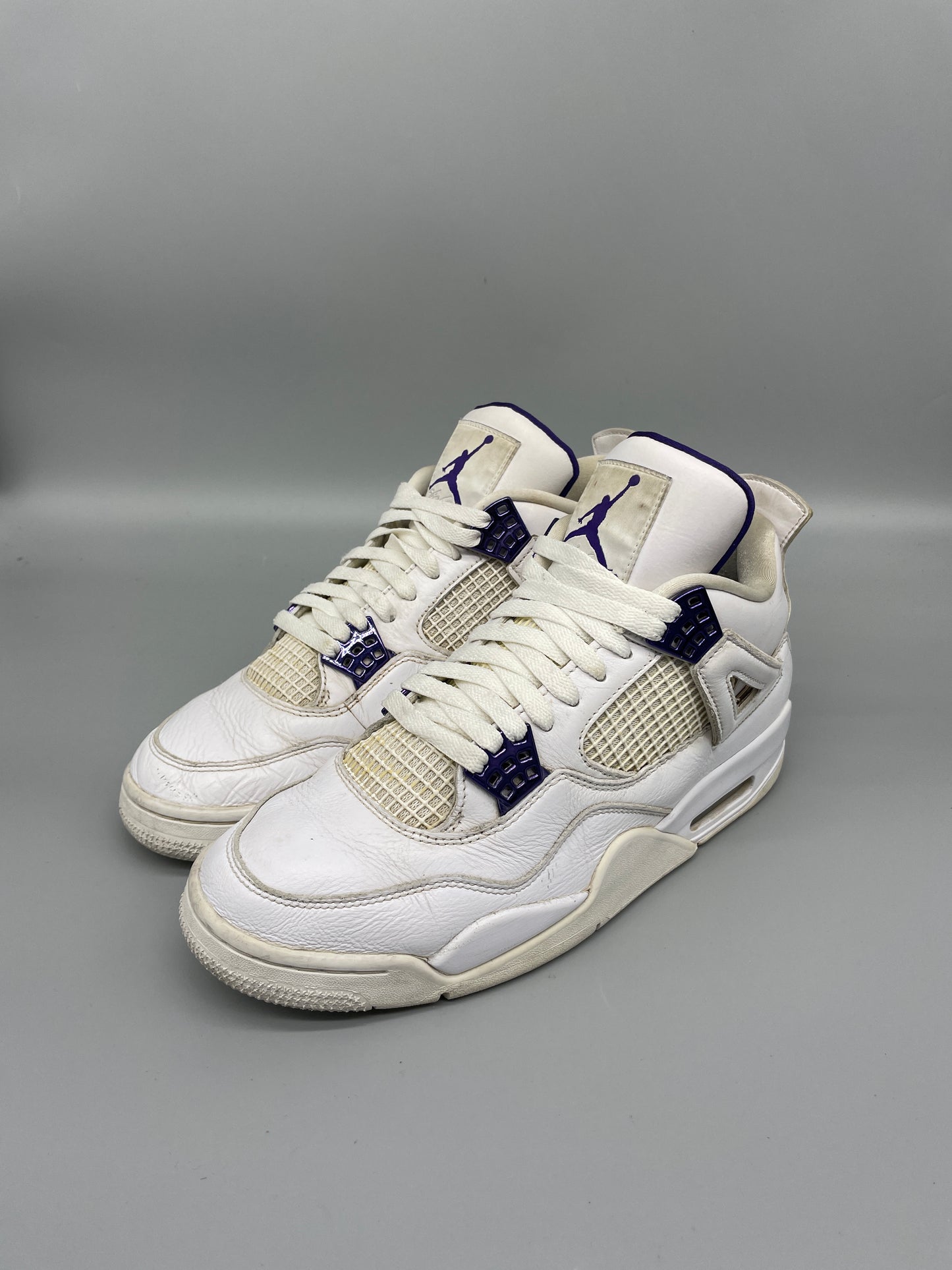 Jordan 4 Metallic Purple 44