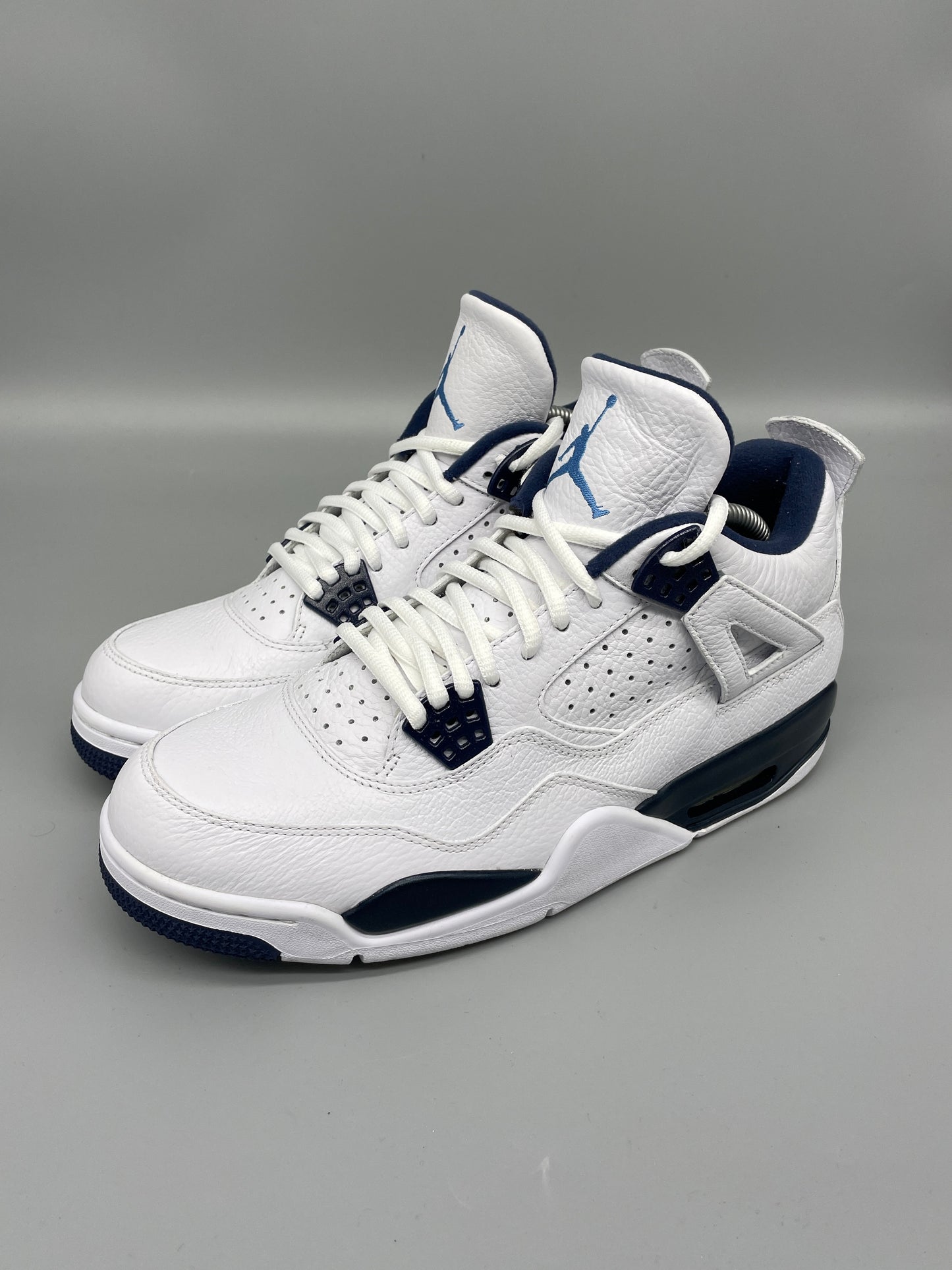 Jordan 4 Columbia 43