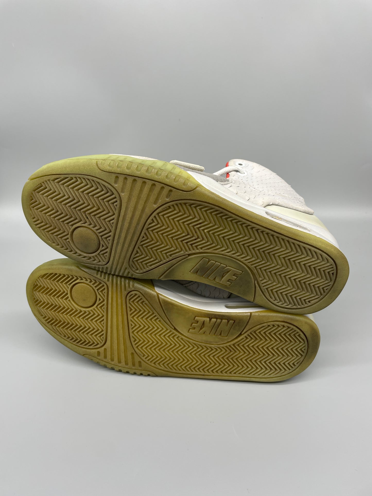 Nike Air Yeezy 2 Pure Platinum 41