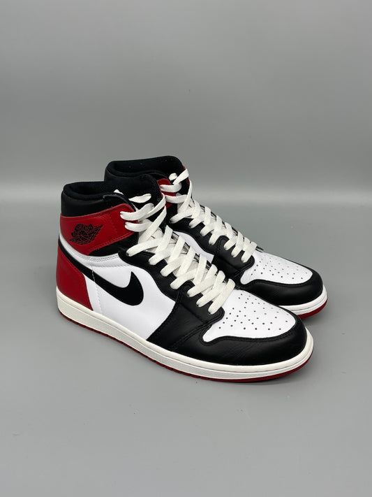 Jordan 1 High Black Toe 44,5