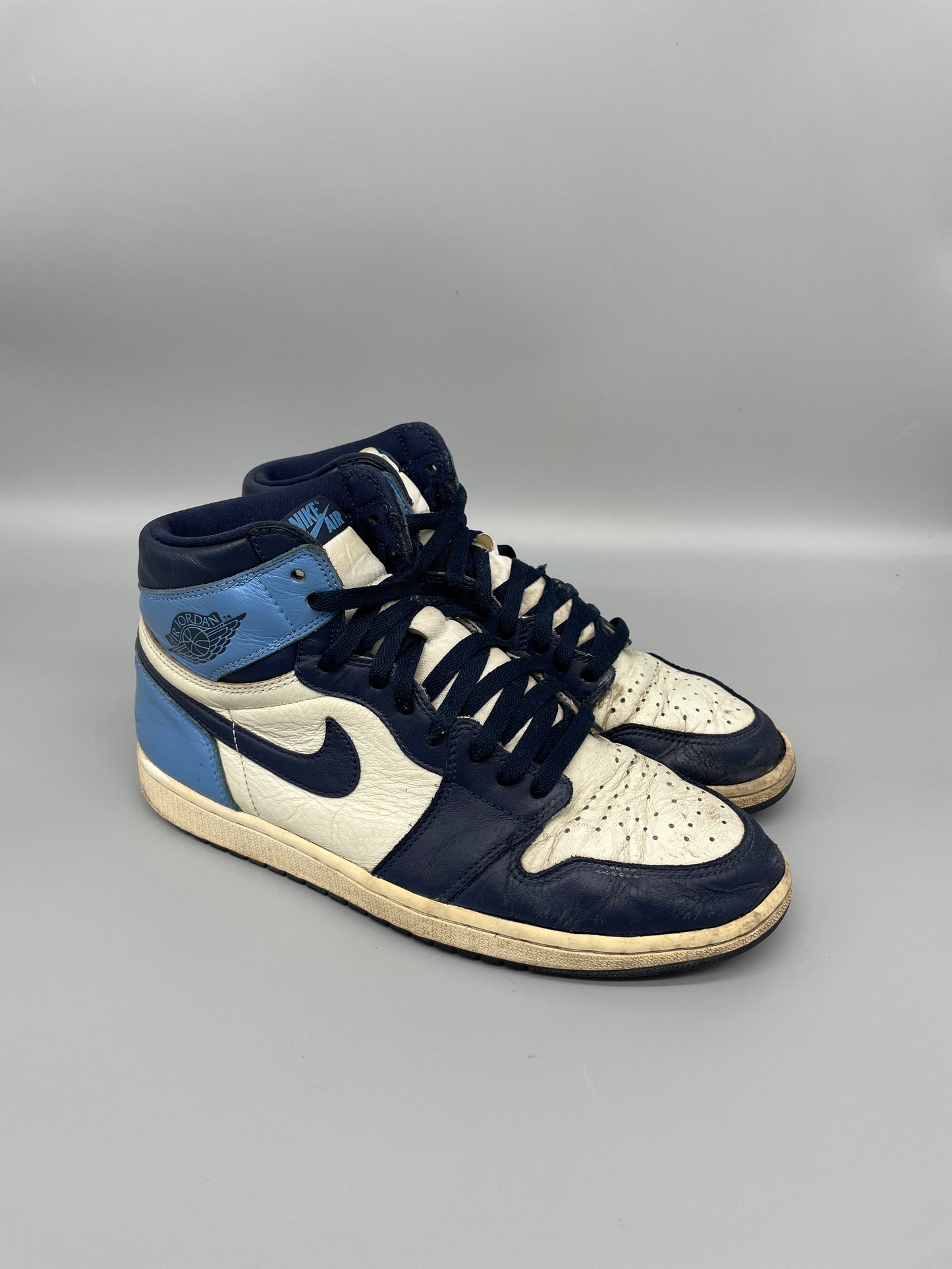 Jordan 1 High Obsidian 44,5