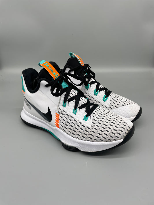 LeBron Witness V White Clear Jade 44