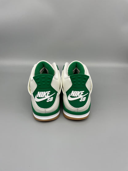 Jordan 4 SB Pine Green 42,5