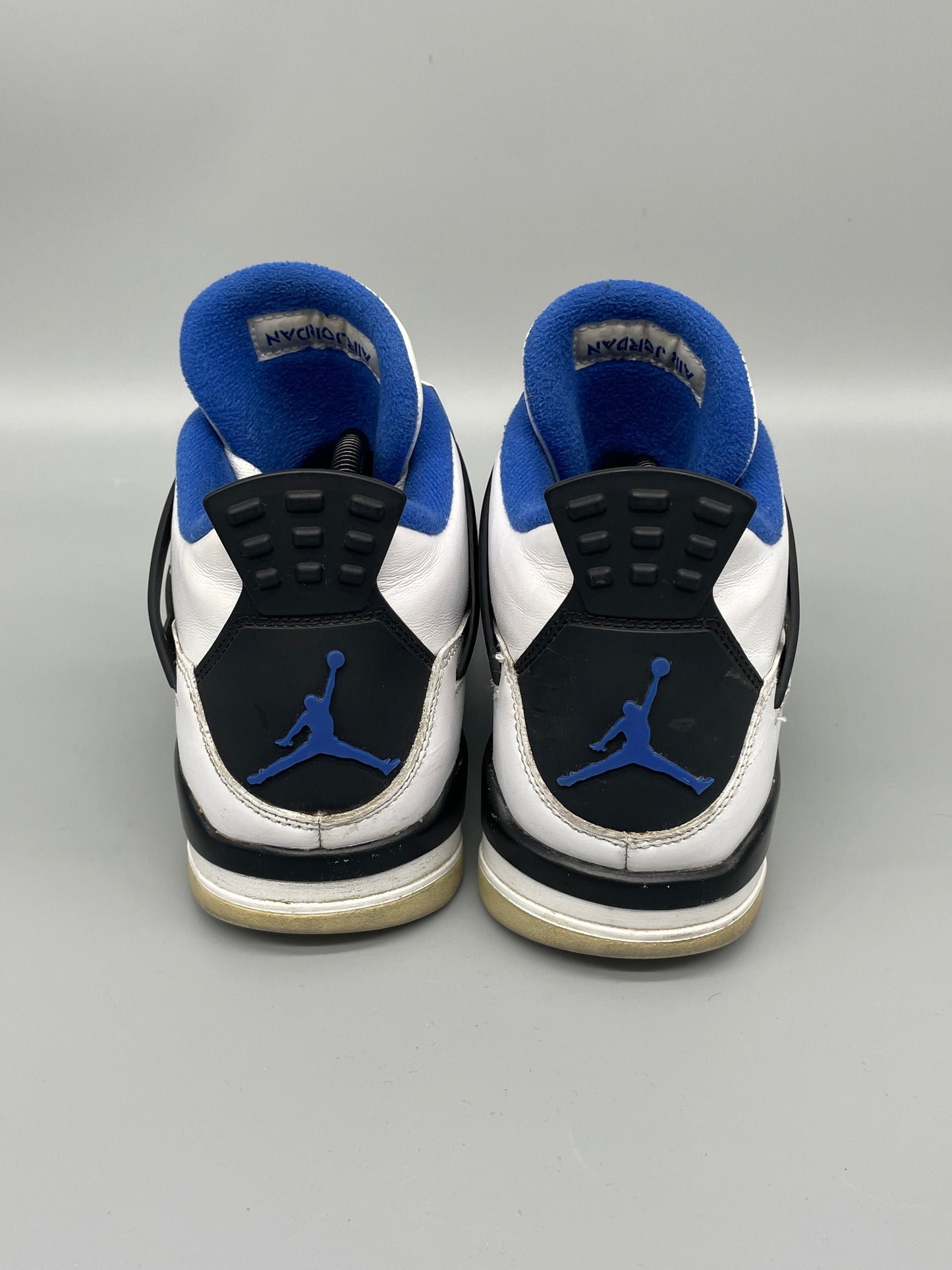 Jordan 4 Motorsport 42,5