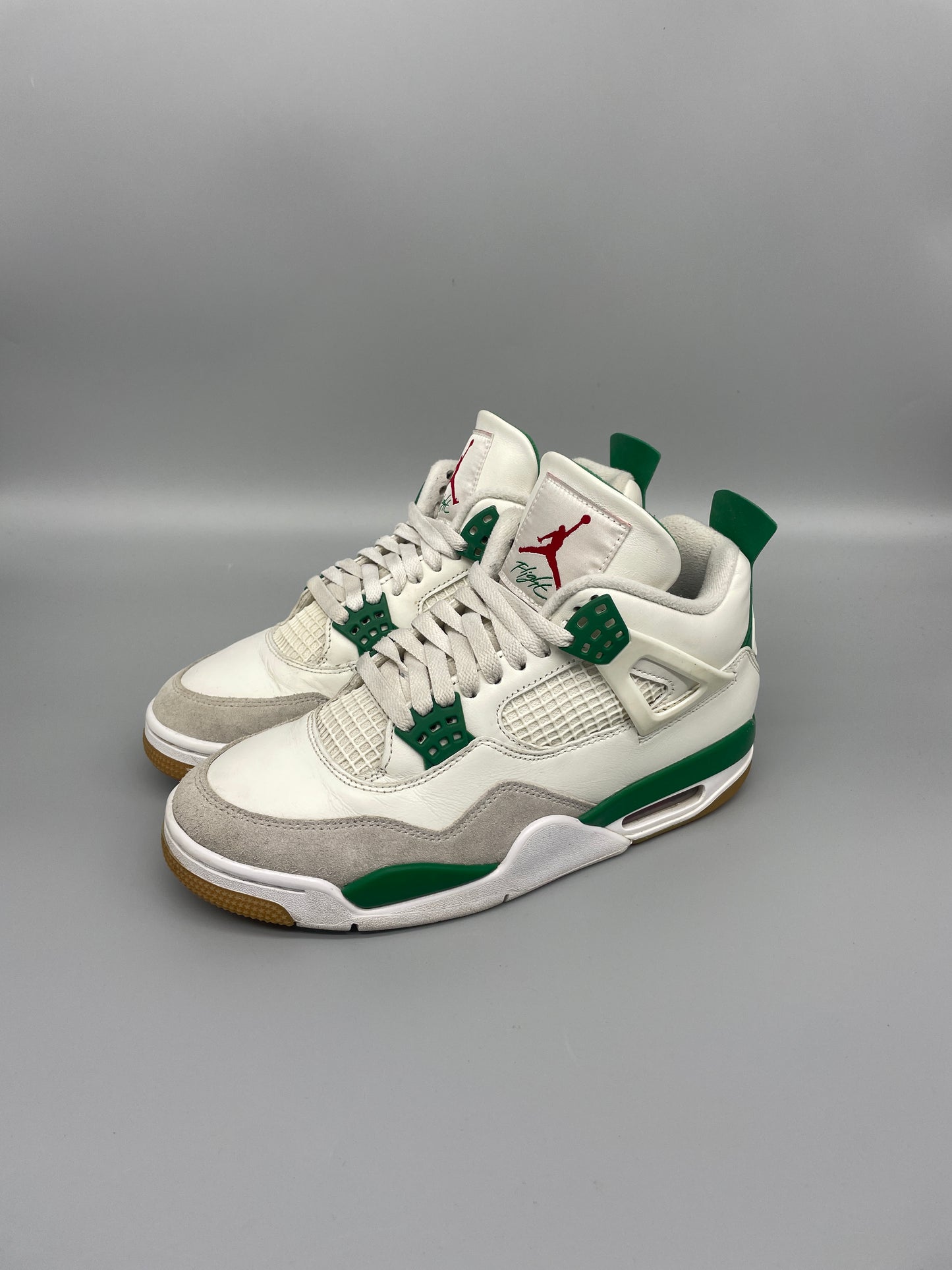 Jordan 4 SB Pine Green 41
