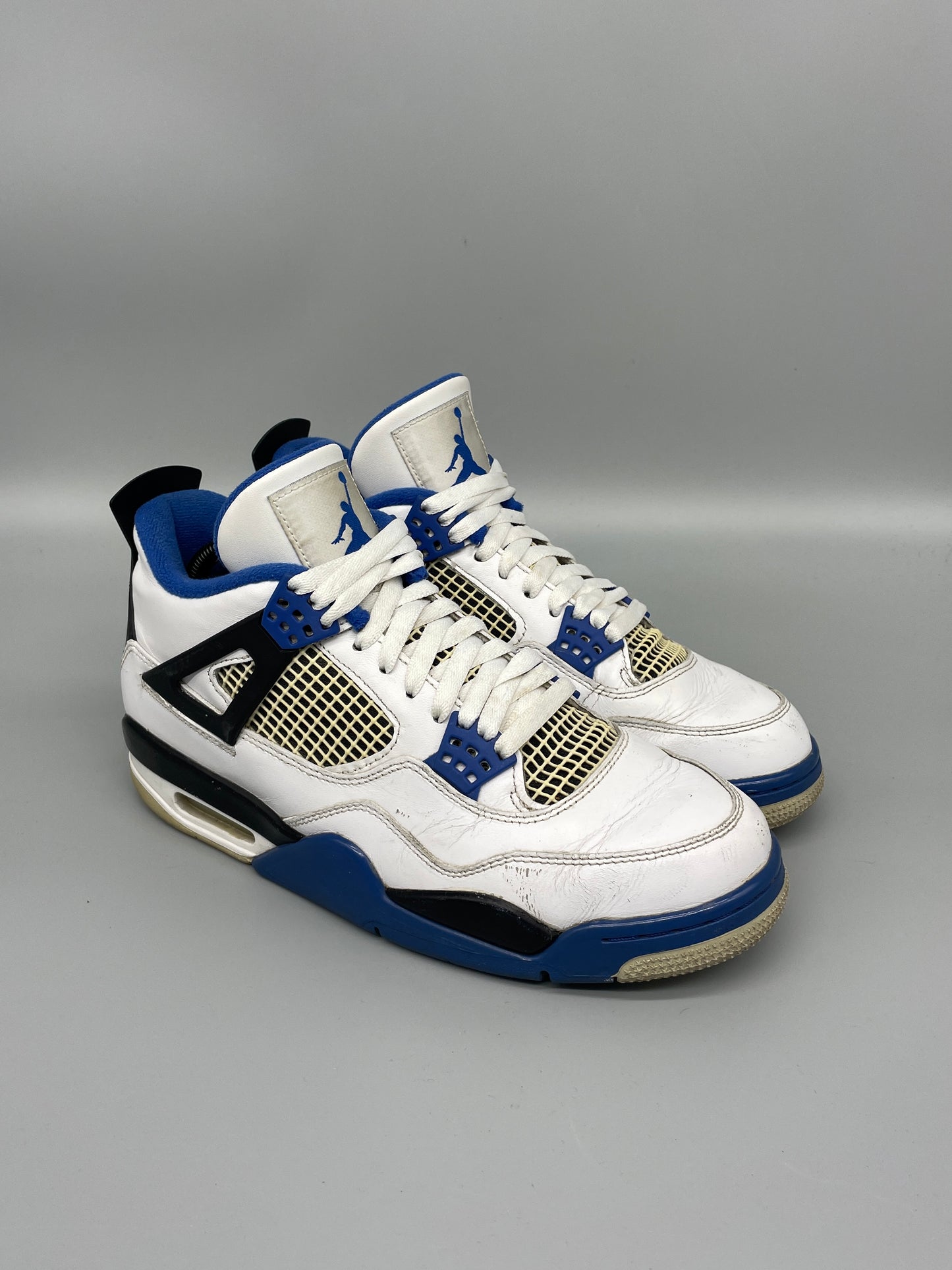 Jordan 4 Motorsport 42,5