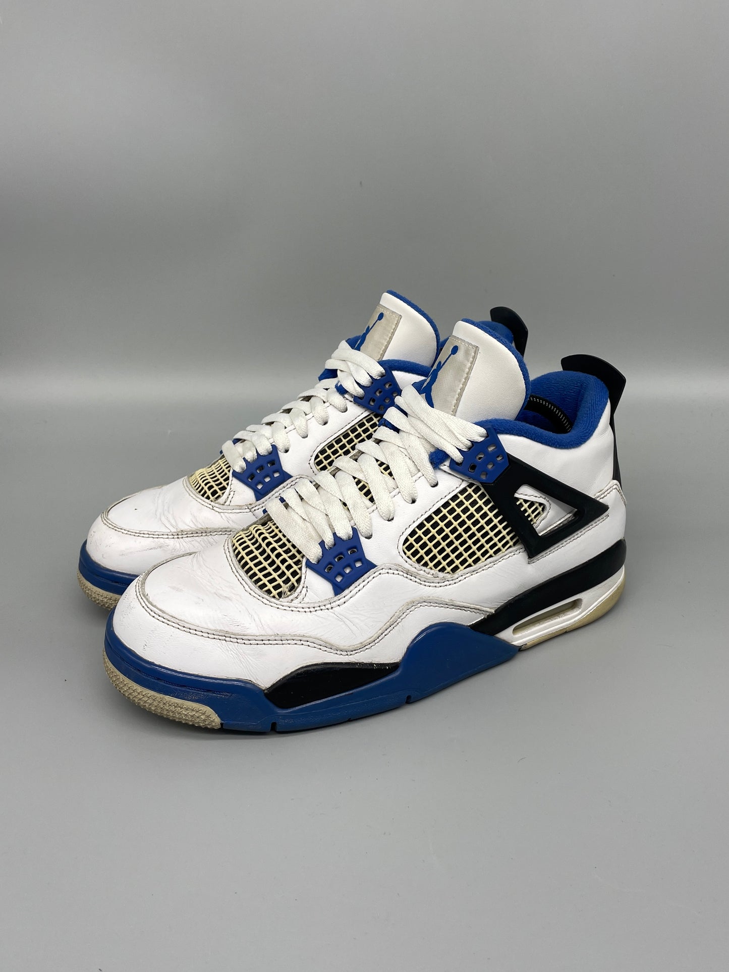 Jordan 4 Motorsport 42,5