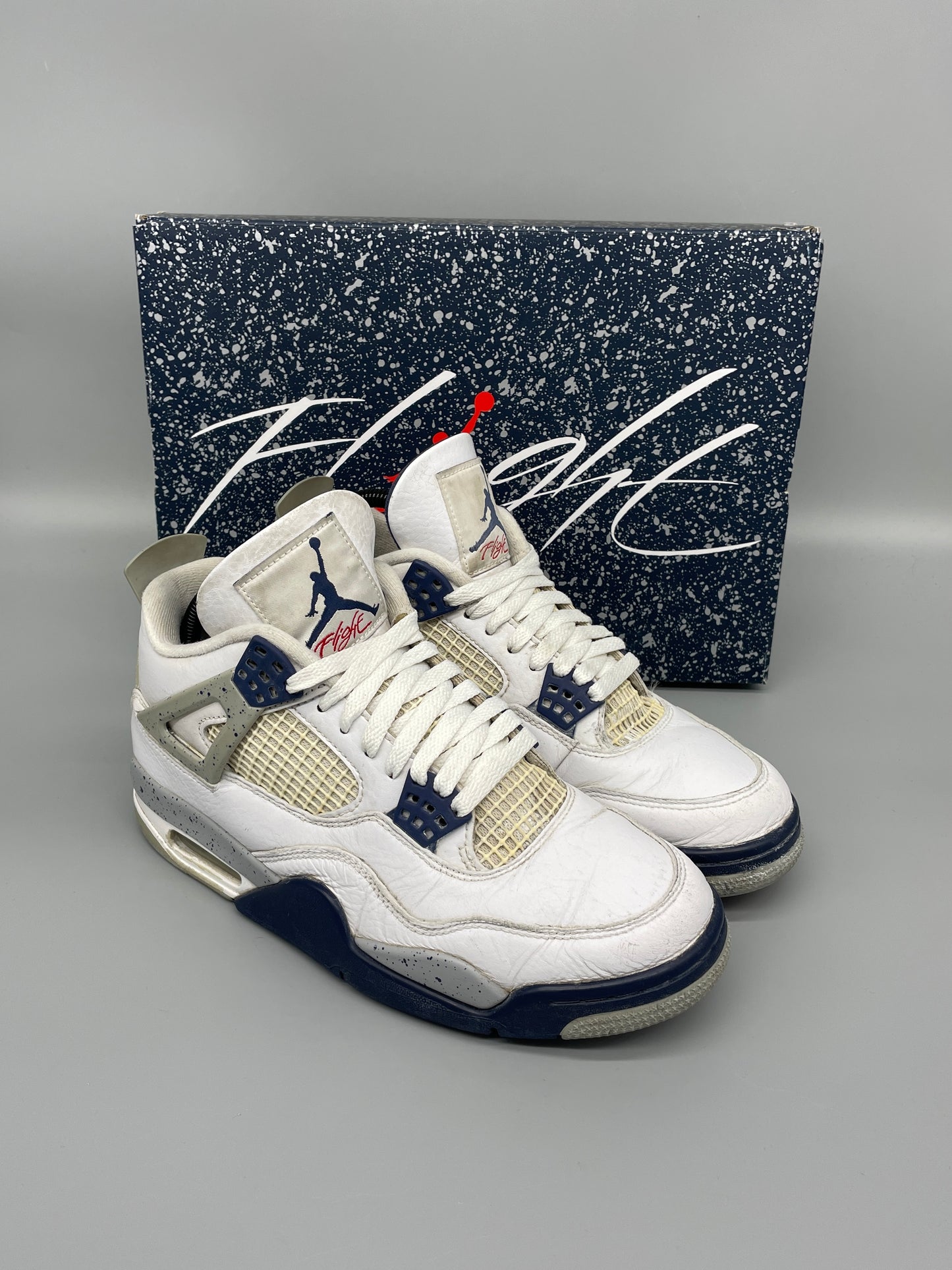 Jordan 4 Midnight Navy 41